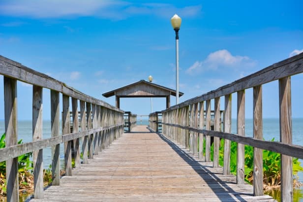 Fishing pier at Lake Apopka