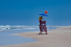 You can reach the award winning beaches of both the Gulf Coast and Atlantic Coast in around 1 hour and if you are lucky you might even witness a rocket launch